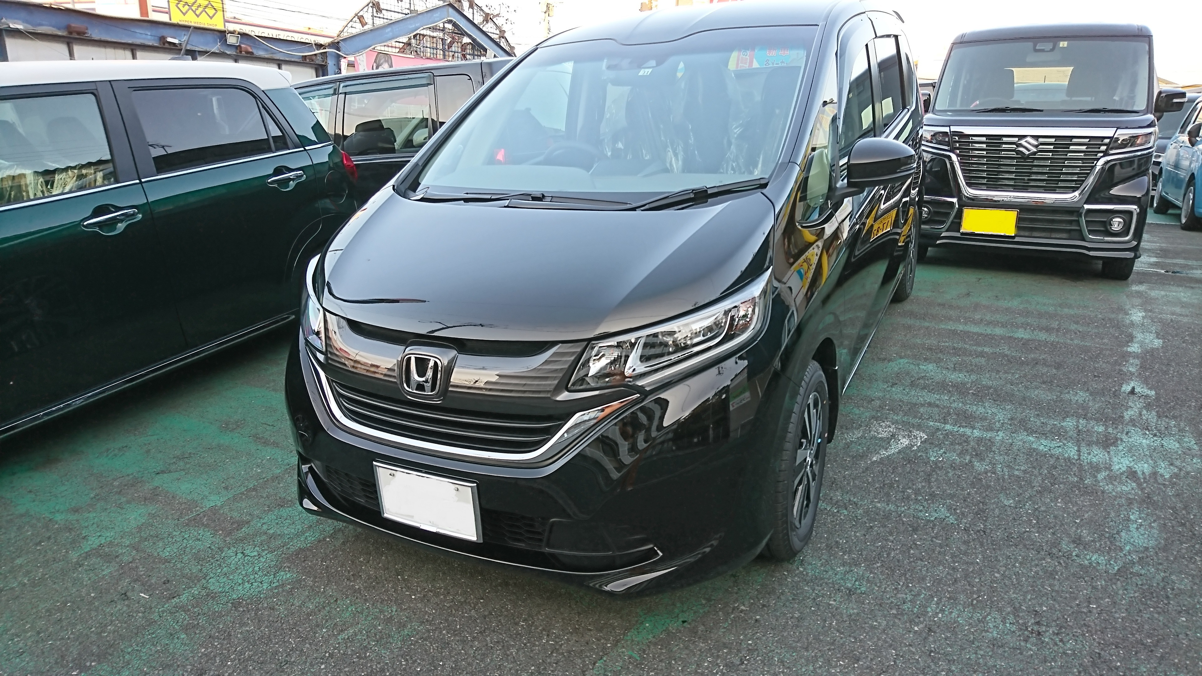 新車フリード納車 北九州市の新車リース 中古車購入はオートアベニューへ